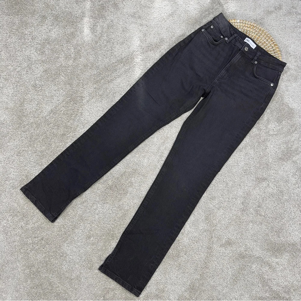 Zara Split Hem Slim Jeans Black High-Rise Full Length Straight Leg Size 6 - Picture 4 of 16